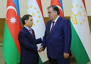 Novruz Məmmədov Tacikistanın prezidenti ilə görüşüb