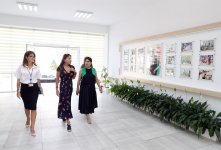 Вице-президент Фонда Гейдара Алиева Лейла Алиева посетила столичные школы-интернаты номер 4 и 3 (ФОТО) (версия 2) - Gallery Thumbnail