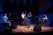 Концерт мировой джазовой дивы Дениз Кинг в Баку (ВИДЕО, ФОТО)