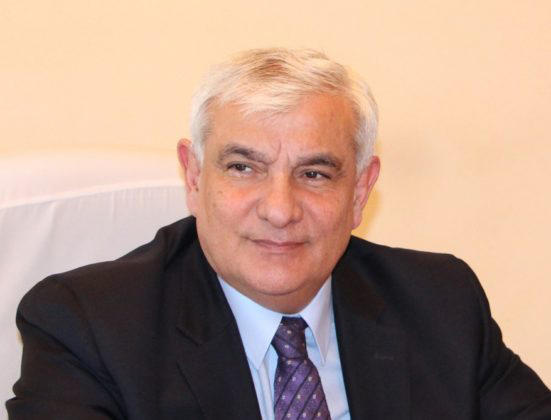 Kamal Abdullaya “Azərbaycan Xalq Cümhuriyyətinin 100 illiyi” yubiley medalı təqdim edilib