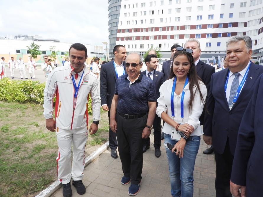 Вице-президент Фонда Гейдара Алиева Лейла Алиева встретилась с азербайджанскими спортсменами-участниками II Европейских игр (ФОТО) - Gallery Image