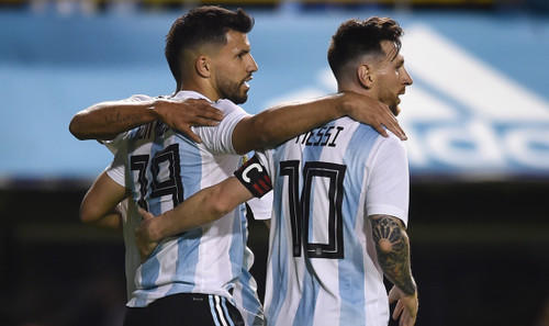 Сборная Аргентины вышла в полуфинал Кубка Америки по футболу