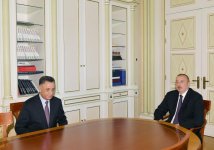 Президент Ильхам Алиев принял Рамиля Усубова (ФОТО) (версия 2)