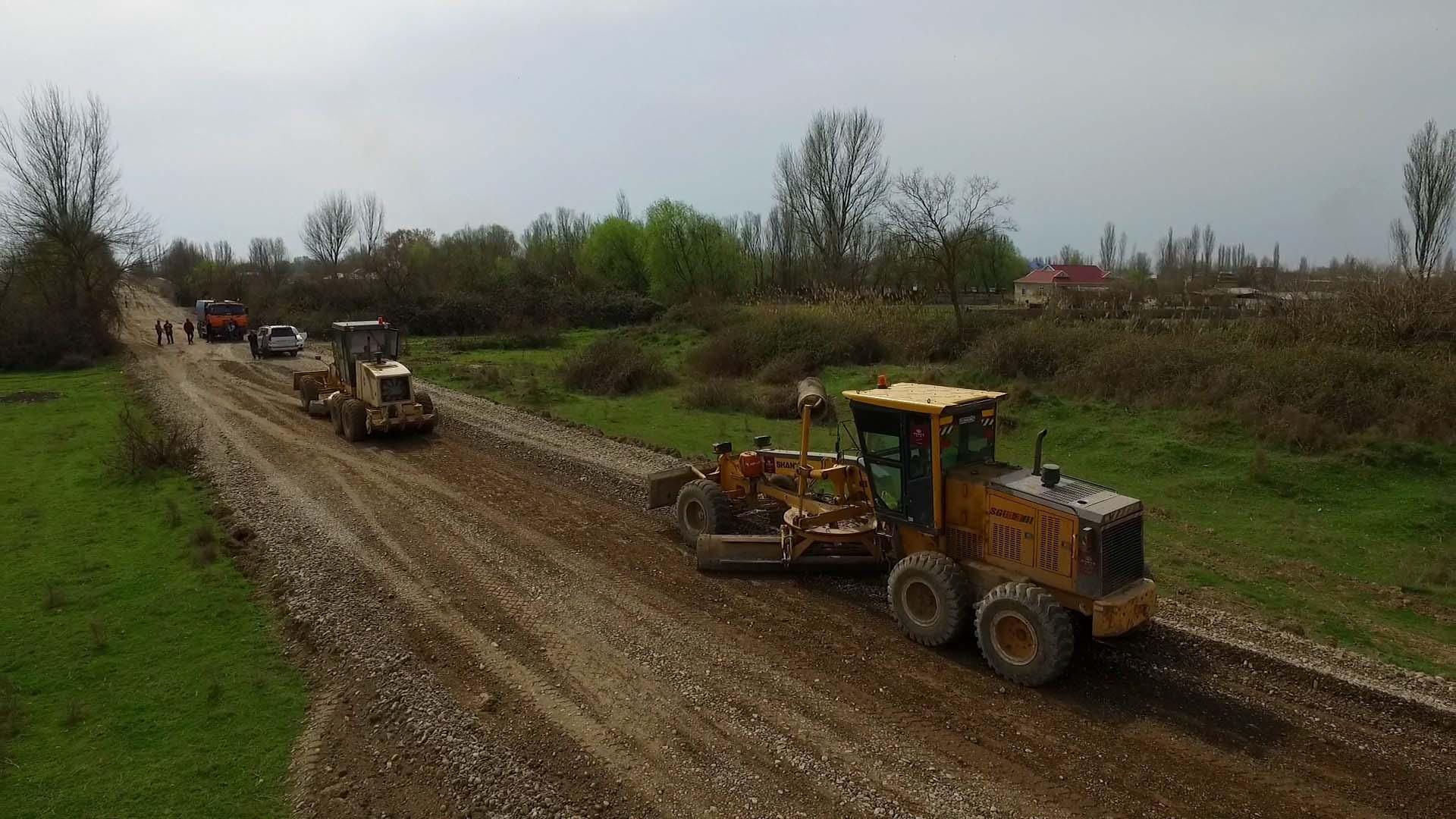 В Азербайджане идет масштабная реконструкция дорожной инфораструктуры (ФОТО)