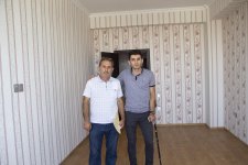 В Азербайджане 60 семей шехидов и инвалидов войны получили ключи от новых квартир (ФОТО)
