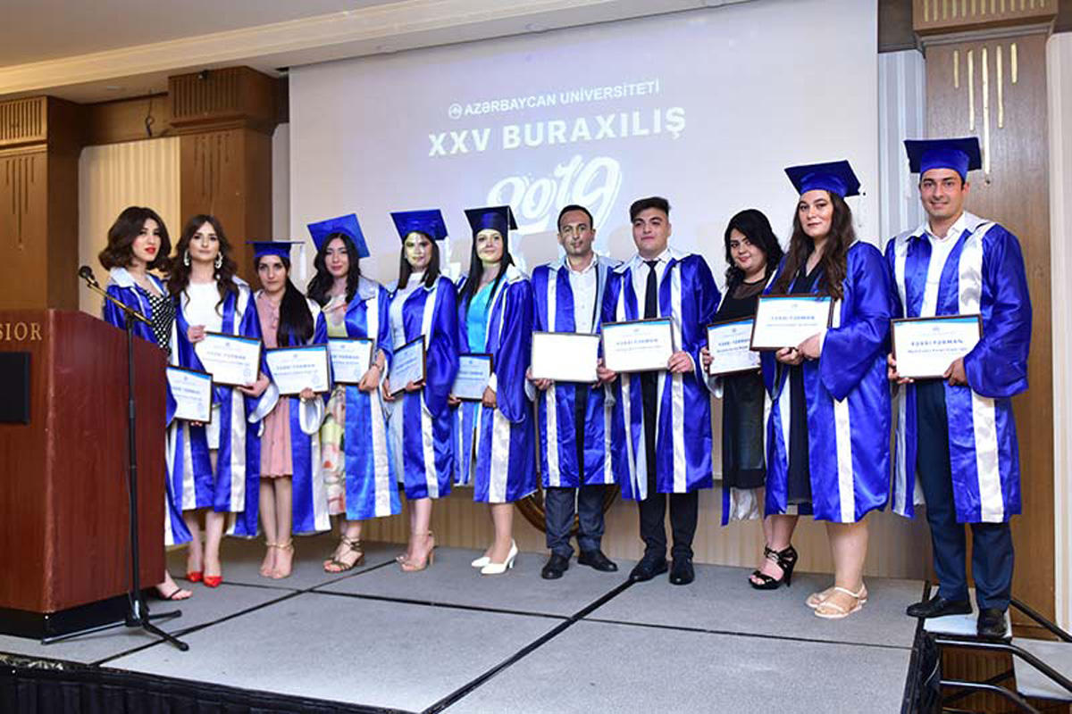 Состоялся XXV выпускной вечер Азербайджанского университета (ФОТО) - Gallery Image