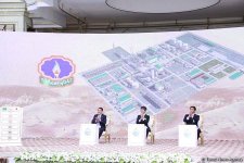 World's first plant to manufacture synthetic fuel from gas opens in Turkmenistan (PHOTO)