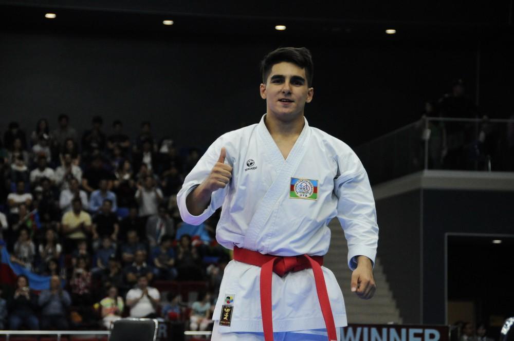 Karateçimiz Roman Heydərov bürünc medalı qazanıb
