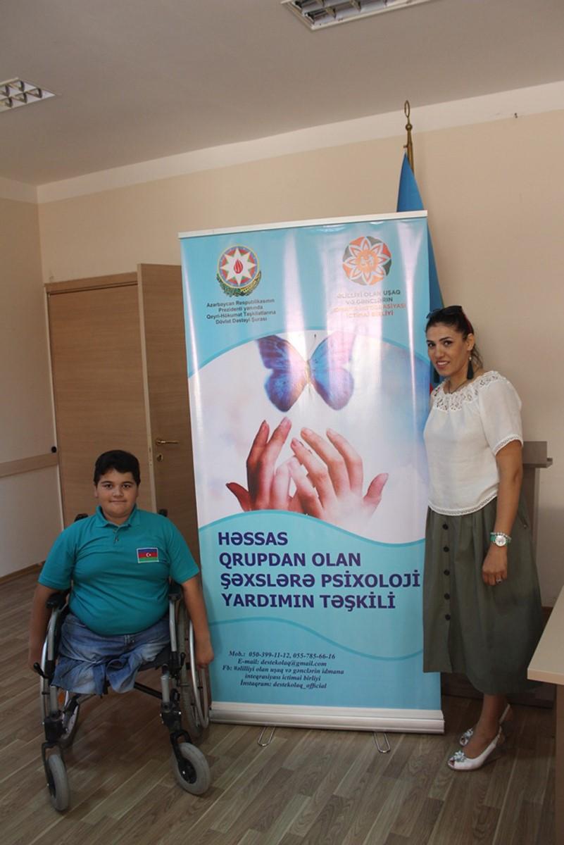 Пусть каждый на 10 минут почувствует себя в инвалидной коляске – проект в Баку (ФОТО) - Gallery Image