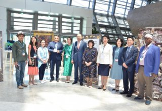 В рамках сессии ЮНЕСКО в Баку открылась выставка «Природное и культурное наследие Кыргызстана» (ФОТО)