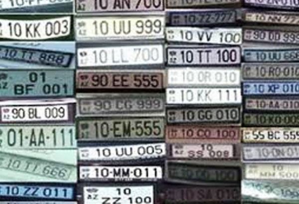 Зарегистрированные в Баку автомобили получают номера новой серии