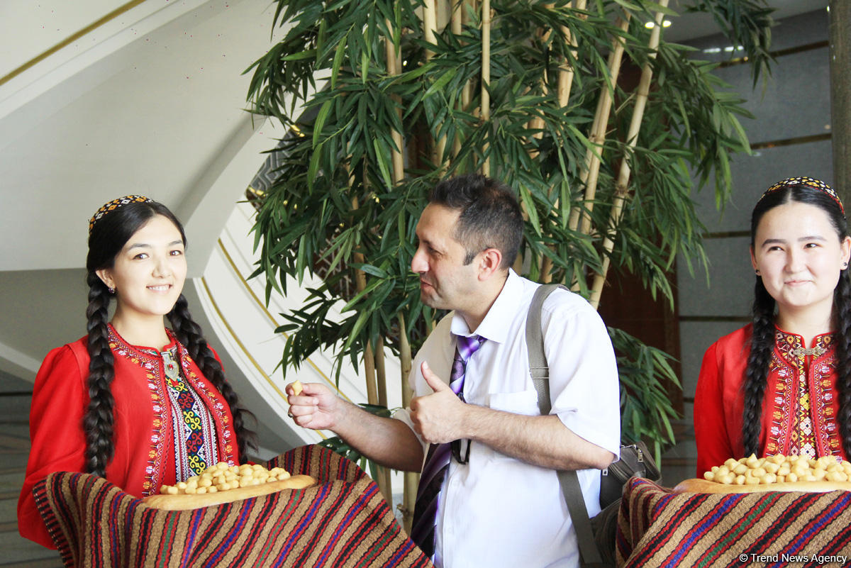 Азербайджанец в Туркменистане – Древняя Ниса, Ахалтекинские красавцы, удивительные экспонаты (ФОТО)
