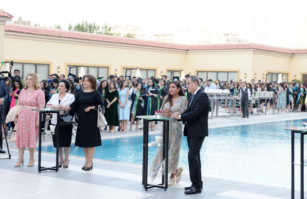 Вице-президент Фонда Гейдара Алиева Лейла Алиева приняла участие в мероприятии под названием «Я - выпускник SABAH»(ФОТО)