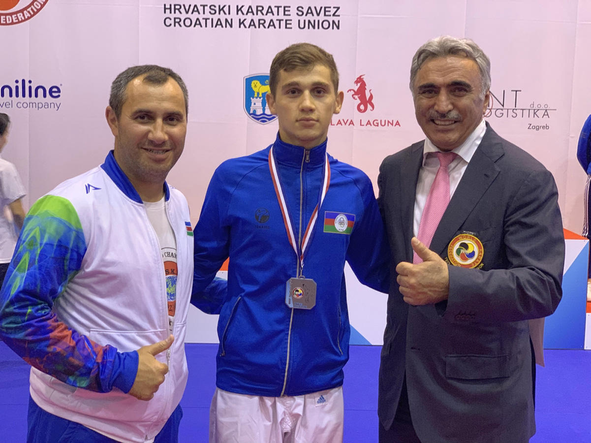 Yeniyetmə və gənc karateçilər Xorvatiyada 6 medal qazanıblar (FOTO) - Gallery Image