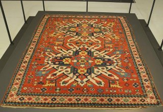 Армяне пытаются присвоить азербайджанские ковры, находящиеся в экспозиции Луврского музея (ФОТО)