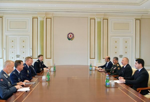 President Ilham Aliyev receives delegation led by NATO Supreme Allied Commander Europe