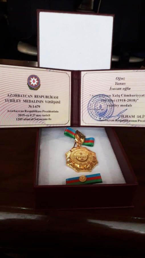 Yunus Oğuz Cümhuriyyət medalı ilə təltif olunub - Gallery Image