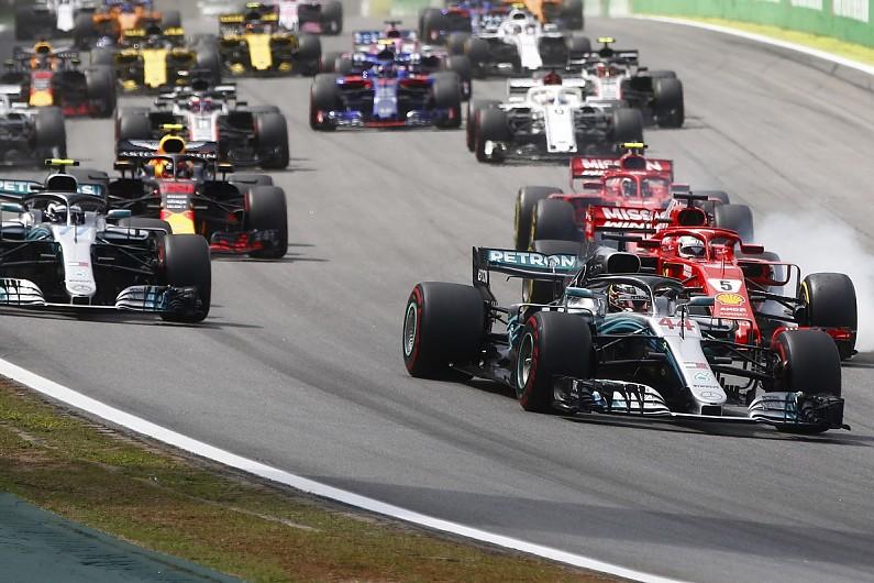 Стартует второй этап чемпионата мира по автогонкам в классе машин "Формула-1"