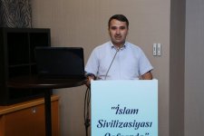 “İslam Sivilizasiyası Qafqazda” II Beynəlxalq Simpoziumu panellərlə davam edir (FOTO) - Gallery Thumbnail