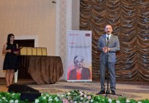 В Баку прошла церемония награждения победителей конкурса в честь Года Насими (ФОТО)