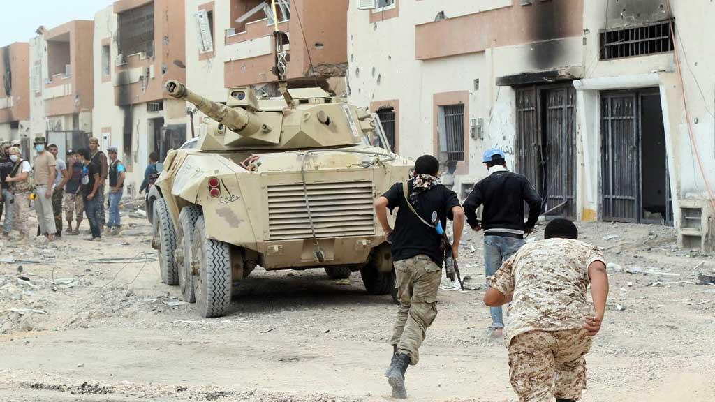 Turkey calls for restraint as battle rocks Libyan capital