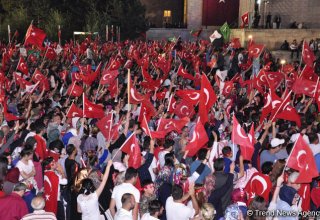 В Турции чтут память жертв попытки военного  переворота