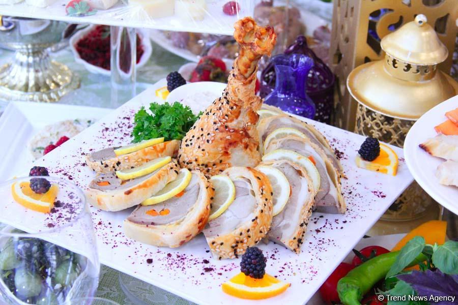 Азербайджанская халяльная кухня будет представлена в Татарстане