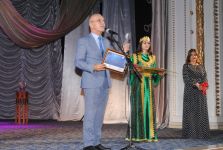 Sumqayıt Dövlət Dram Teatrında mükafatlandırma mərasimi keçirilib (FOTO) - Gallery Thumbnail