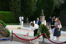 Представители азербайджанской прессы почтили память  великого лидера Гейдара Алиева (ФОТО)