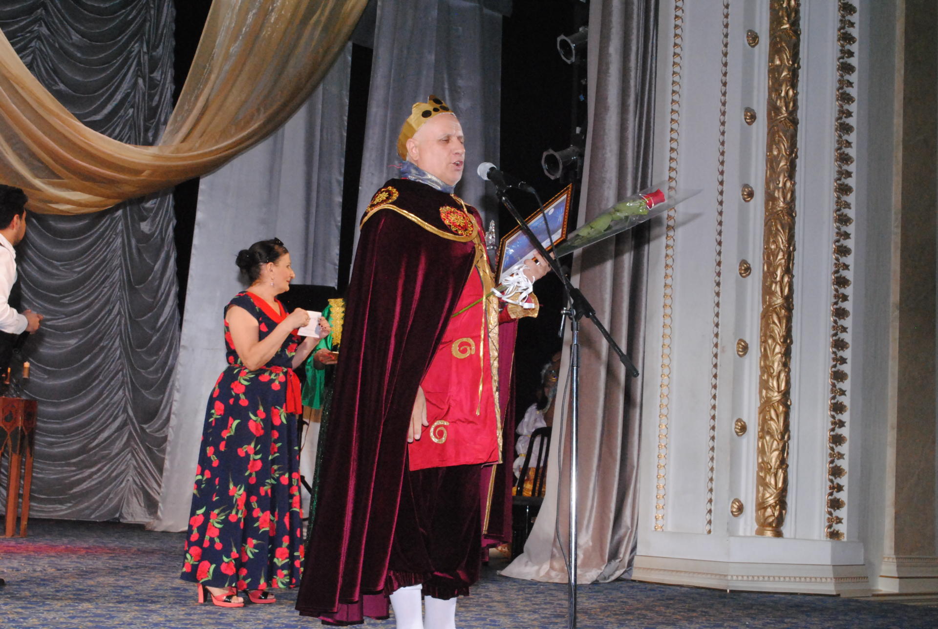 Sumqayıt Dövlət Dram Teatrında mükafatlandırma mərasimi keçirilib (FOTO)