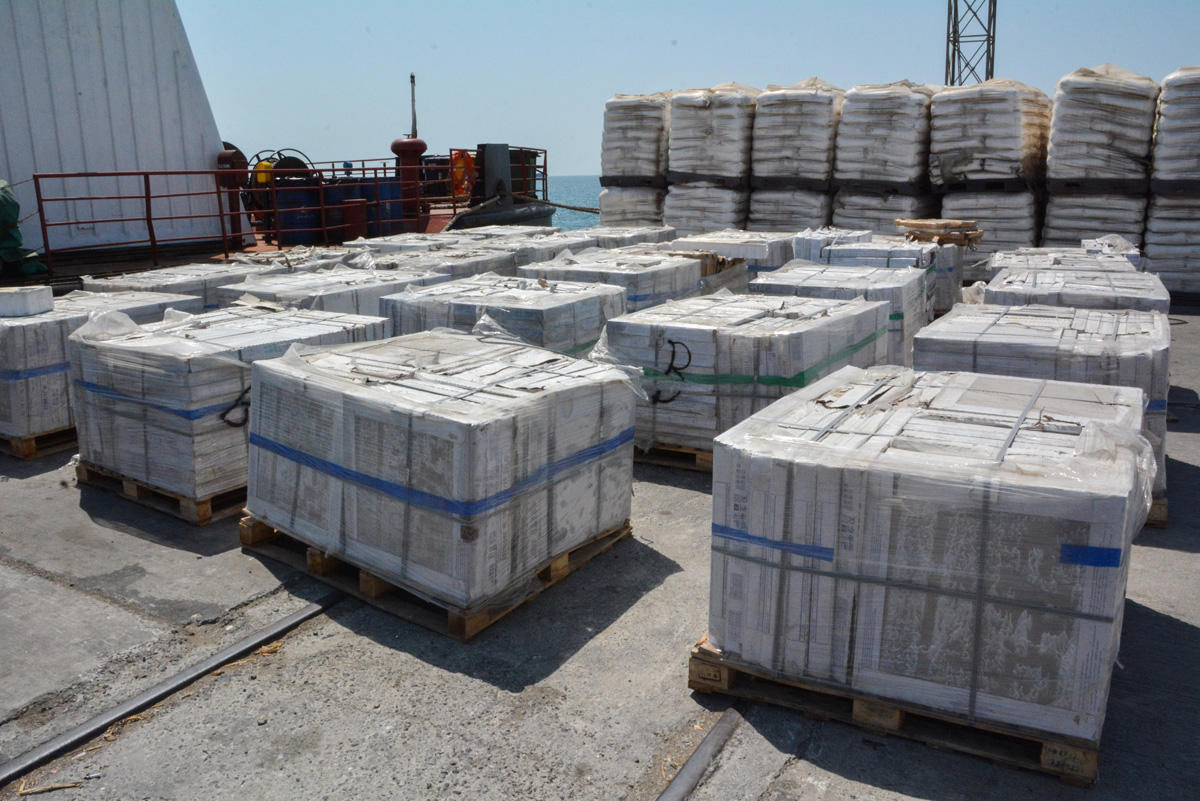 В 2020 году выросла перевалка грузов в Бакинском торговом порту