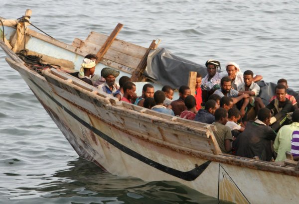 В Ливии спасли более 70 нелегальных мигрантов в Средиземном море