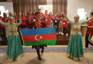 Азербайджанские школьники достойно представили страну в Санкт-Петербурге (ФОТО)