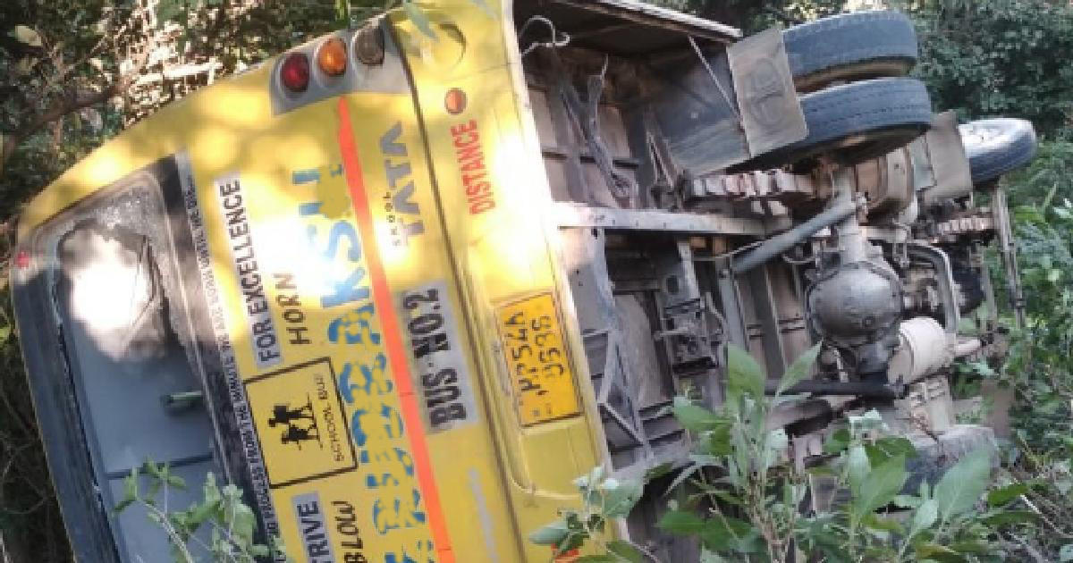 Hindistanda avtobus qəzası nəticəsində 19 nəfər öldü