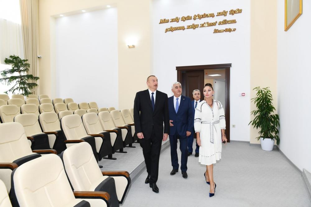 Azerbaijani president, first lady attend opening of new administrative building of Pirallahi District Executive Authority (PHOTO)