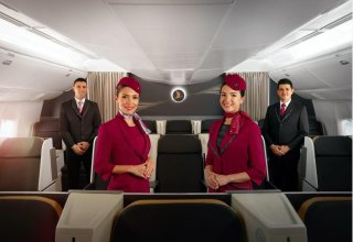 “Türk Hava Yolları” yeni uniformasını tədqim edir (FOTO)