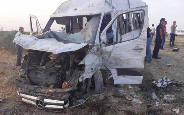 Тяжелая авария на дороге Кюрдамир-Ширван: 19 раненых