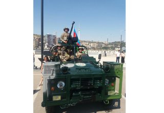 Госпогранслужба Азербайджана представила модернизированную боевую машину