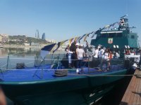 Azərbaycan istehsalı olan "Tufan" gəmisinin nümayişi olub (FOTO)
