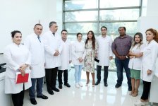 Вице-президент Фонда Гейдара Алиева Лейла Алиева в рамках проектов Фонда посетила ряд медицинских учреждений Баку (ФОТО)