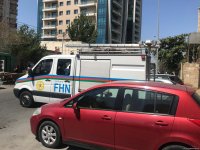 Пожар в многоэтажном здании в Баку, жители эвакуированы (ФОТО)