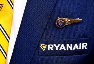 Ryanair posts Q3 loss of 96 mln euros, sees this quarter as 'hugely uncertain'