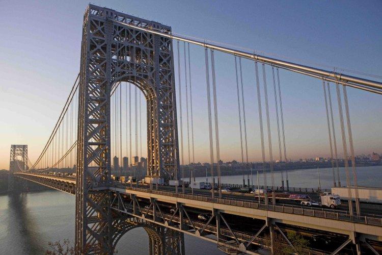 Мост Джорджа Вашингтона в Нью-Йорке был закрыт полтора часа из-за подозрительного пакета