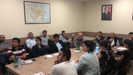 В Азербайджане продолжаются тренинги для субъектов МСБ (ФОТО)