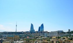 Загадочная башня Баку (Фоторепортаж)