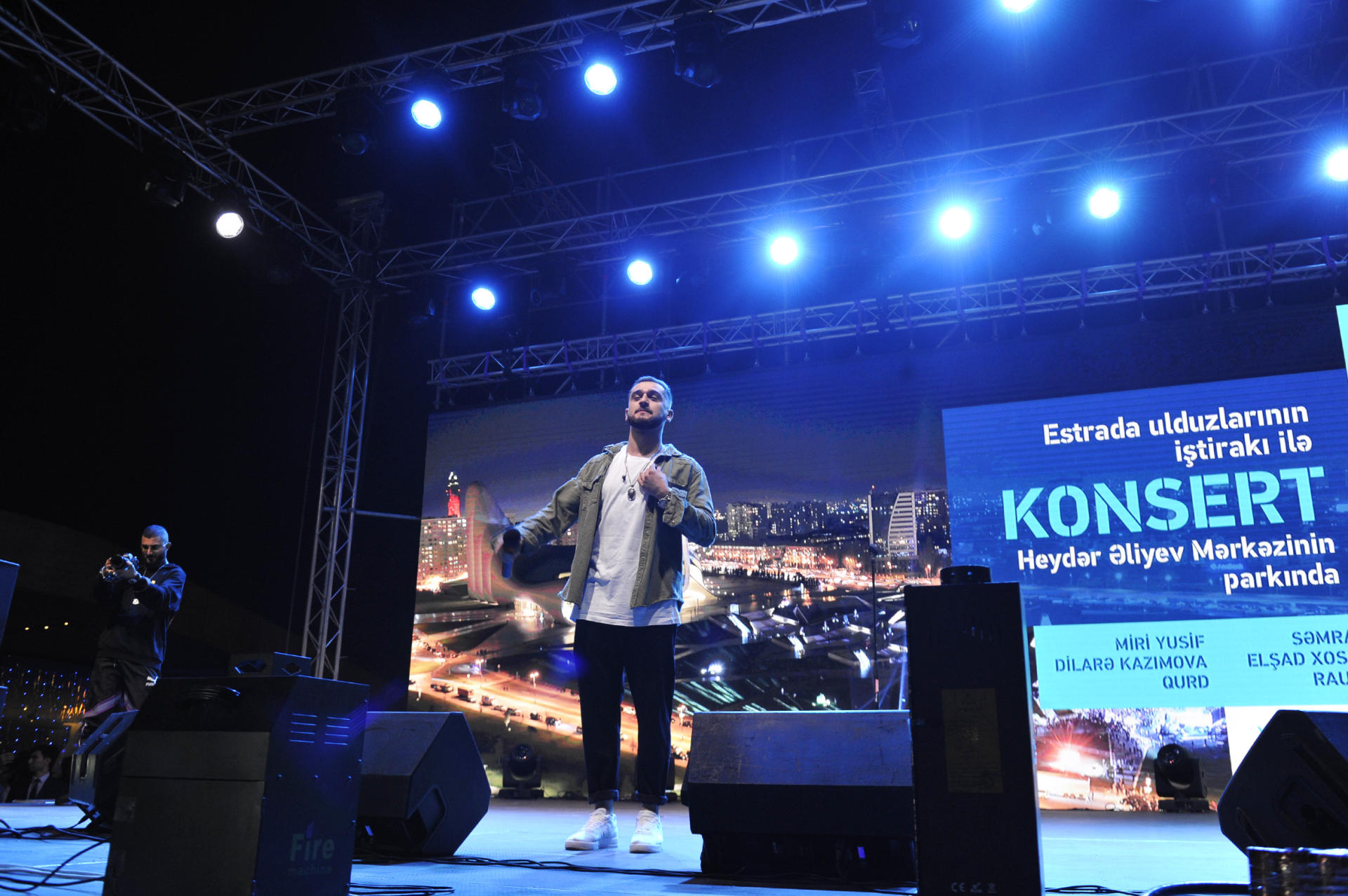 Jony выступил с концертом  в парке Центра Гейдара Алиева (ВИДЕО,ФОТО)