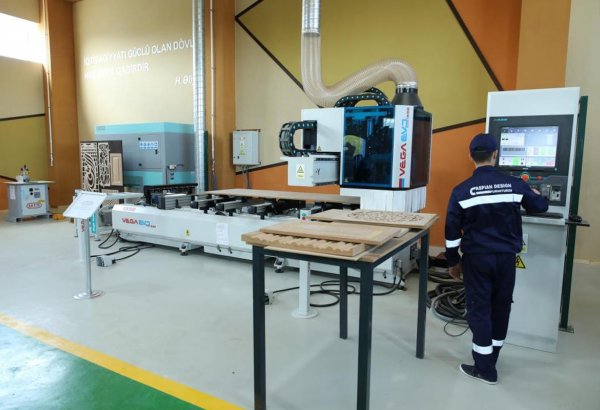 Открытие новой мебельной фабрики внесет вклад в развитие  Абшеронского района - глава ИВ (ФОТО)