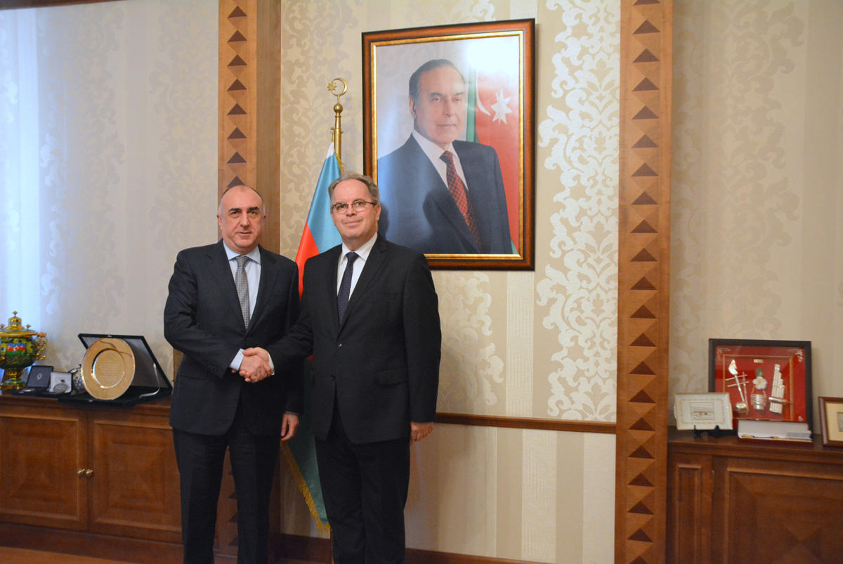 Azerbaijani FM receives newly appointed Latvian ambassador (PHOTO)