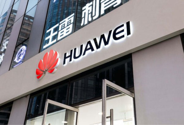 Huawei to open research lab in Azerbaijan during new academic year