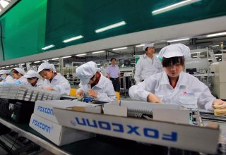 Apple, Foxconn say they overly relied on temporary workers in China